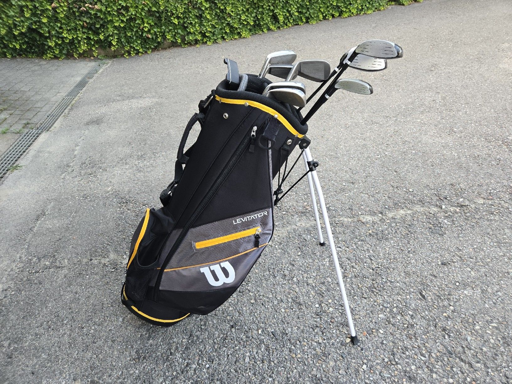 Wilson Mazze & Set: Wilson Golf Set  – Usato da Ins venduto da dziprince 2