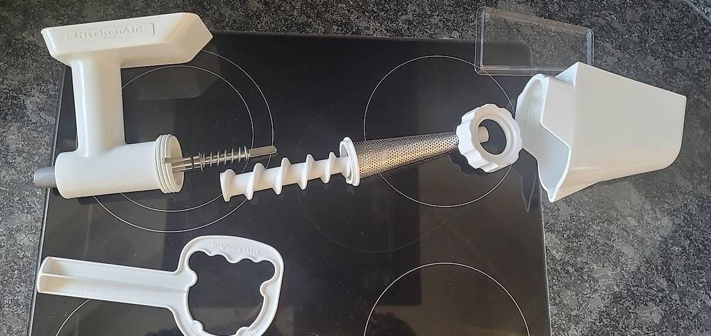 Kitchenaid Elettrodomestici da cucina: Kitchenaid Pürier- und Fleischwolf Aufsatz – Usato da Wallisellen venduto da Pens5 2