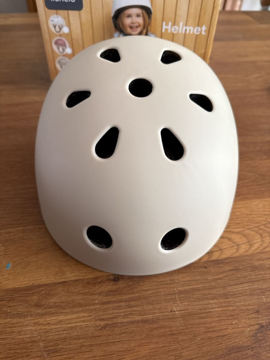 Caschi: Neuer Lionel Kinder Helm beige – Nuovo e nell'imballaggio originale da Therwil venduto da Schneefra1 1