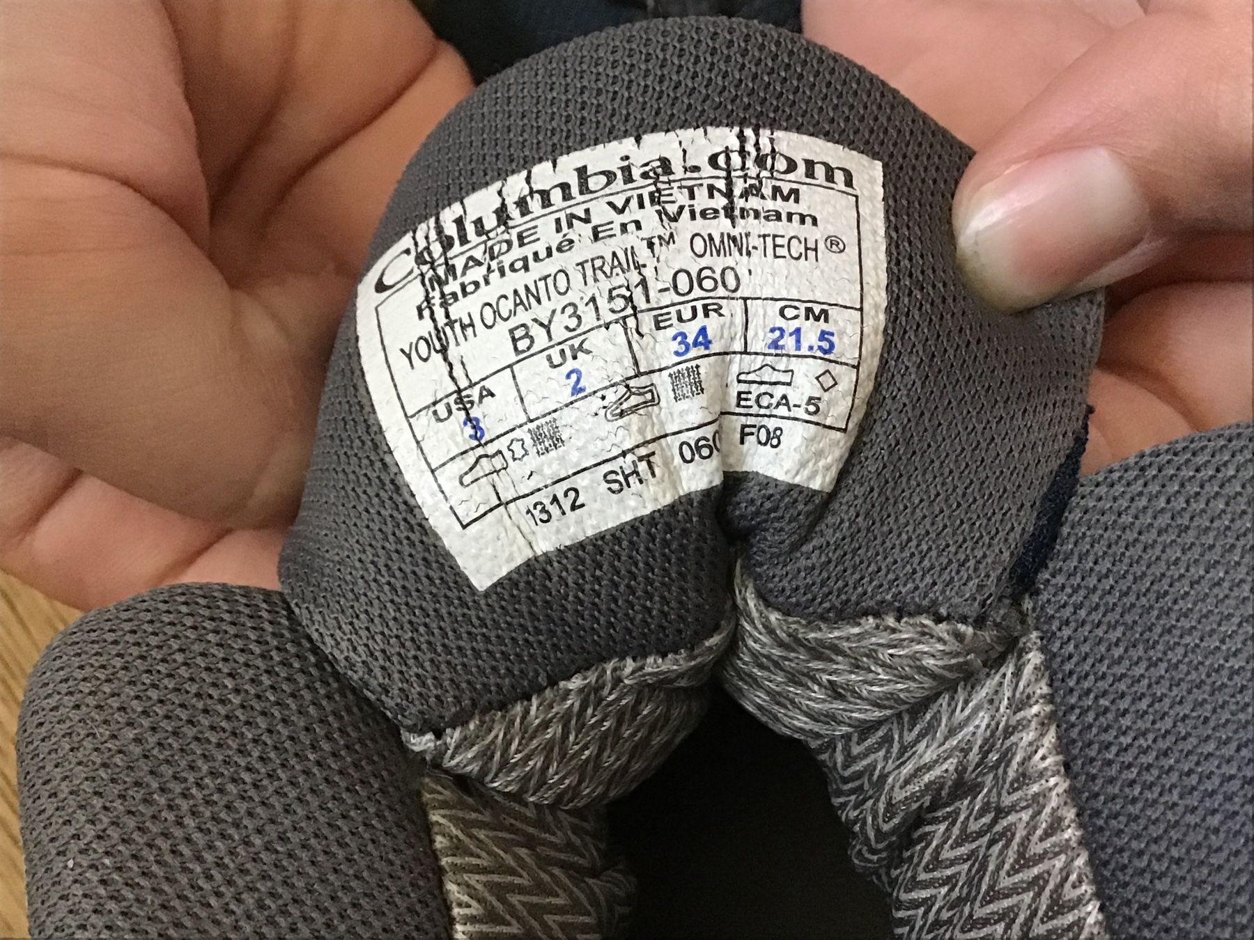 Columbia Schuhe für Jungen: Columbia Wanderschuhe Gr.34 – Gebraucht aus Rotkreuz von GerberaSpider08 5
