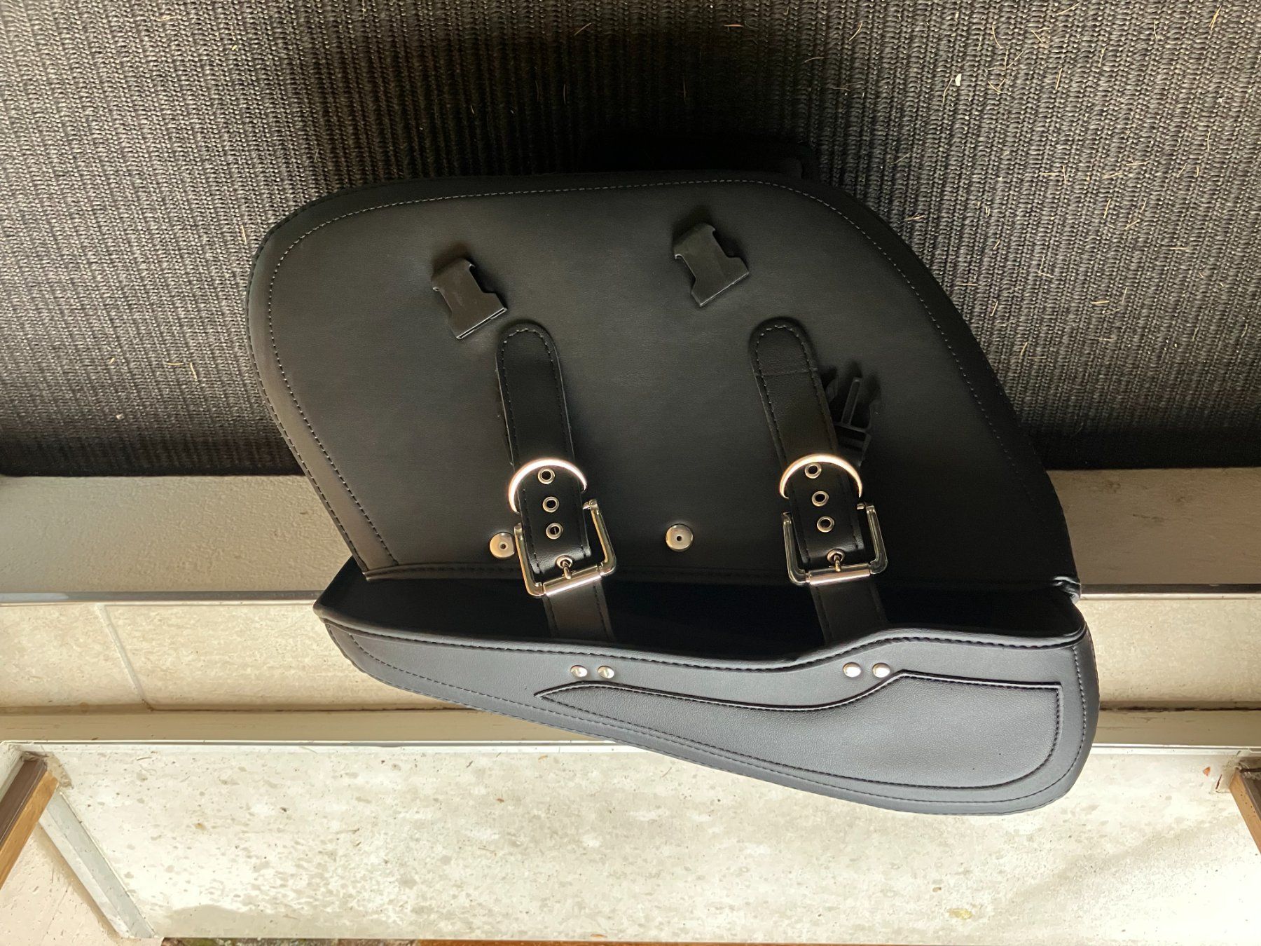 Taschen: Satteltasche Motorrad Unniversal – Gebraucht aus Uster von duk_xy2z 3