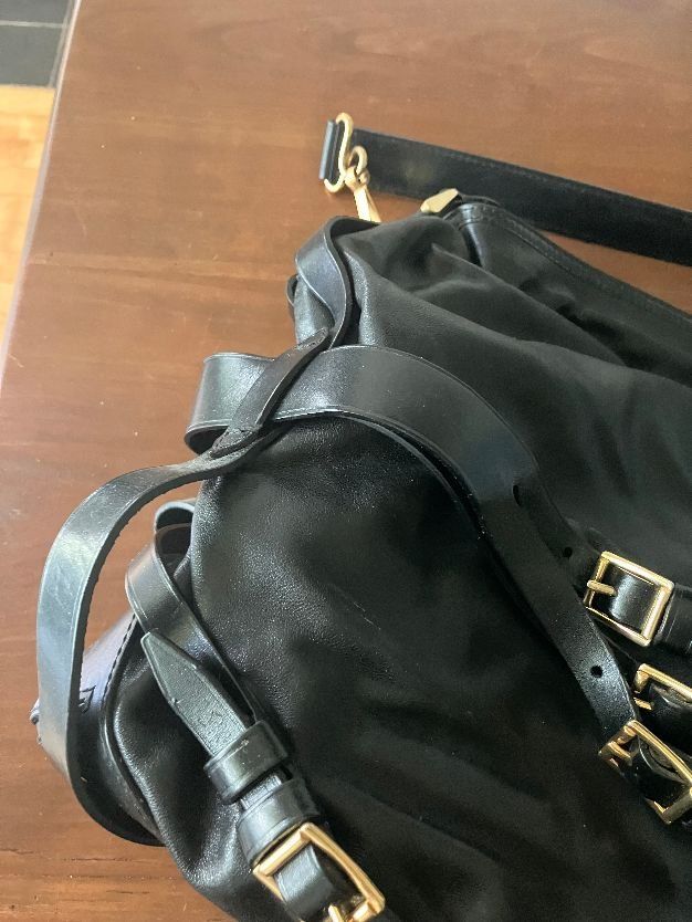 Burberry Sacs femmes: Burberry Handtasche schwarz – D'occasion à Zürich par tancredi 6