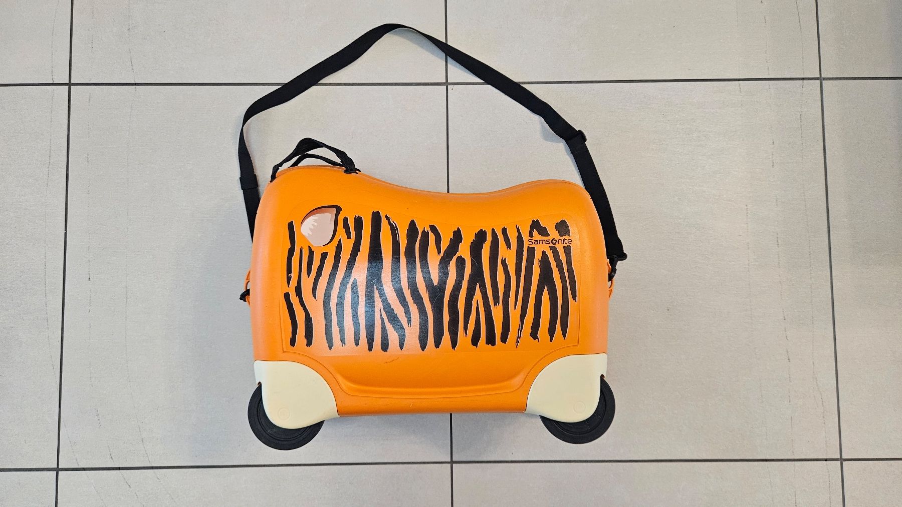 Valigie: Samsonite Dream2Go Kinderkoffer Tiger Toby 30L – Usato da Glattpark(Opfikon) venduto da kir_9kgb