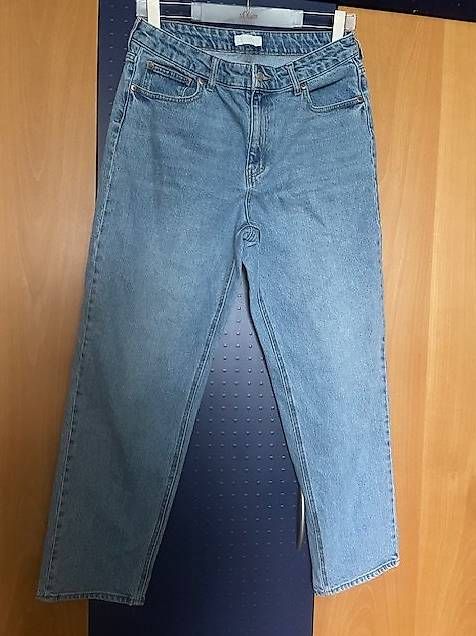 H&M Jeans: Bluejeans Gr. 40 / 42 von h&m – Usato da St.Gallen venduto da NOVEMBER01