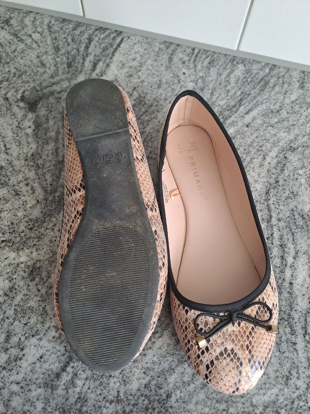 Scarpe da donna: Ballerinas Schlangenprint Grösse 39 – Usato da Rickenbach LU venduto da bishiida 1