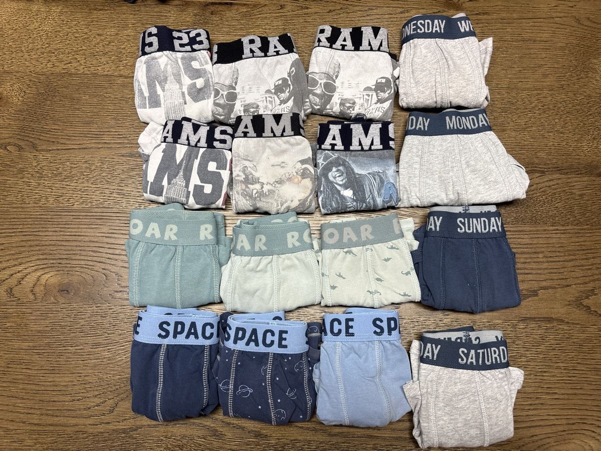 Biancheria intima: Boxershorts Grösse 134/140 – Usato da Eriswil venduto da Saendeli2