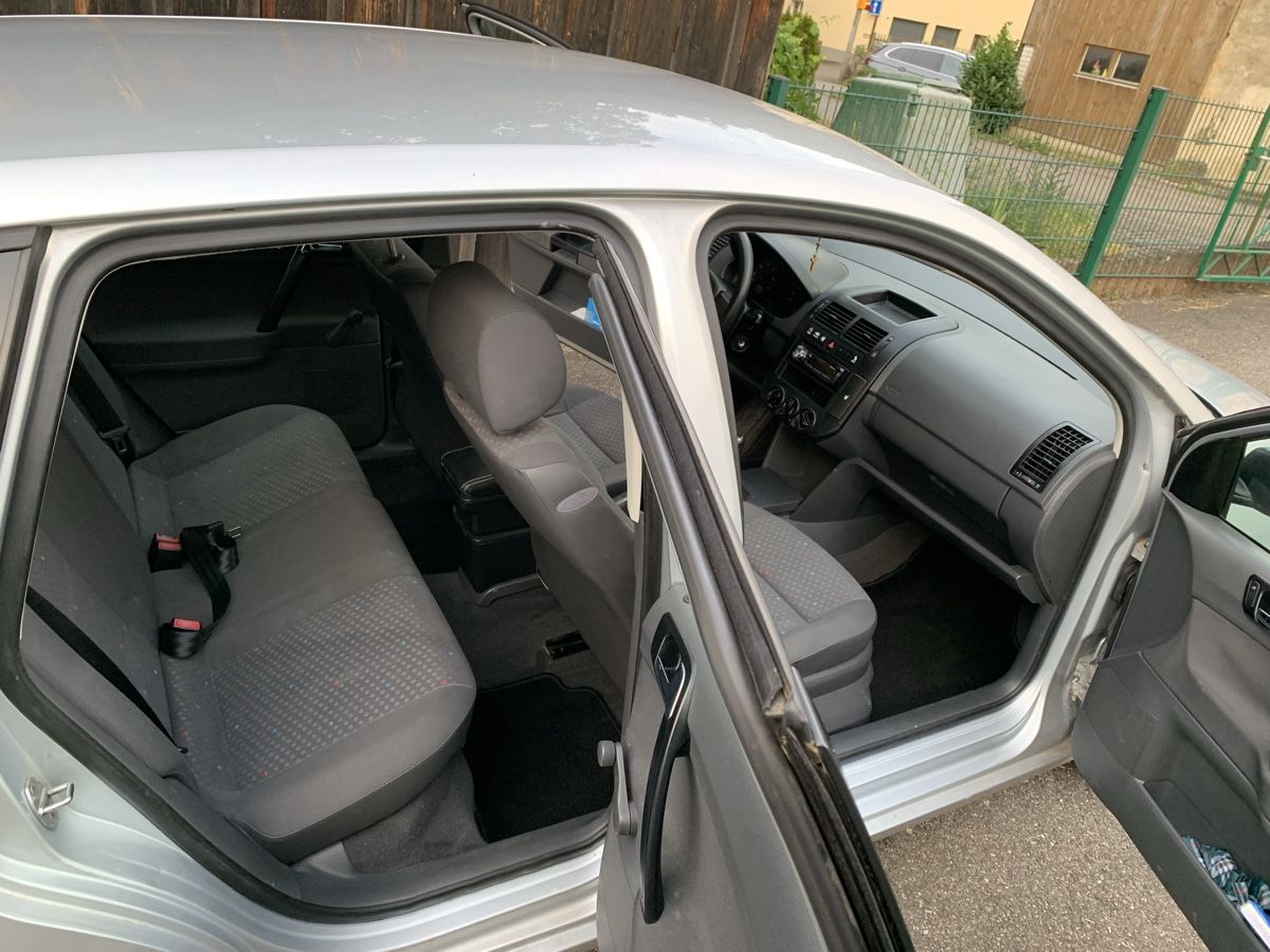 VW Automobili: Zuverlässiger VW Polo 1.2 – Usato da Büsserach venduto da domic97 3