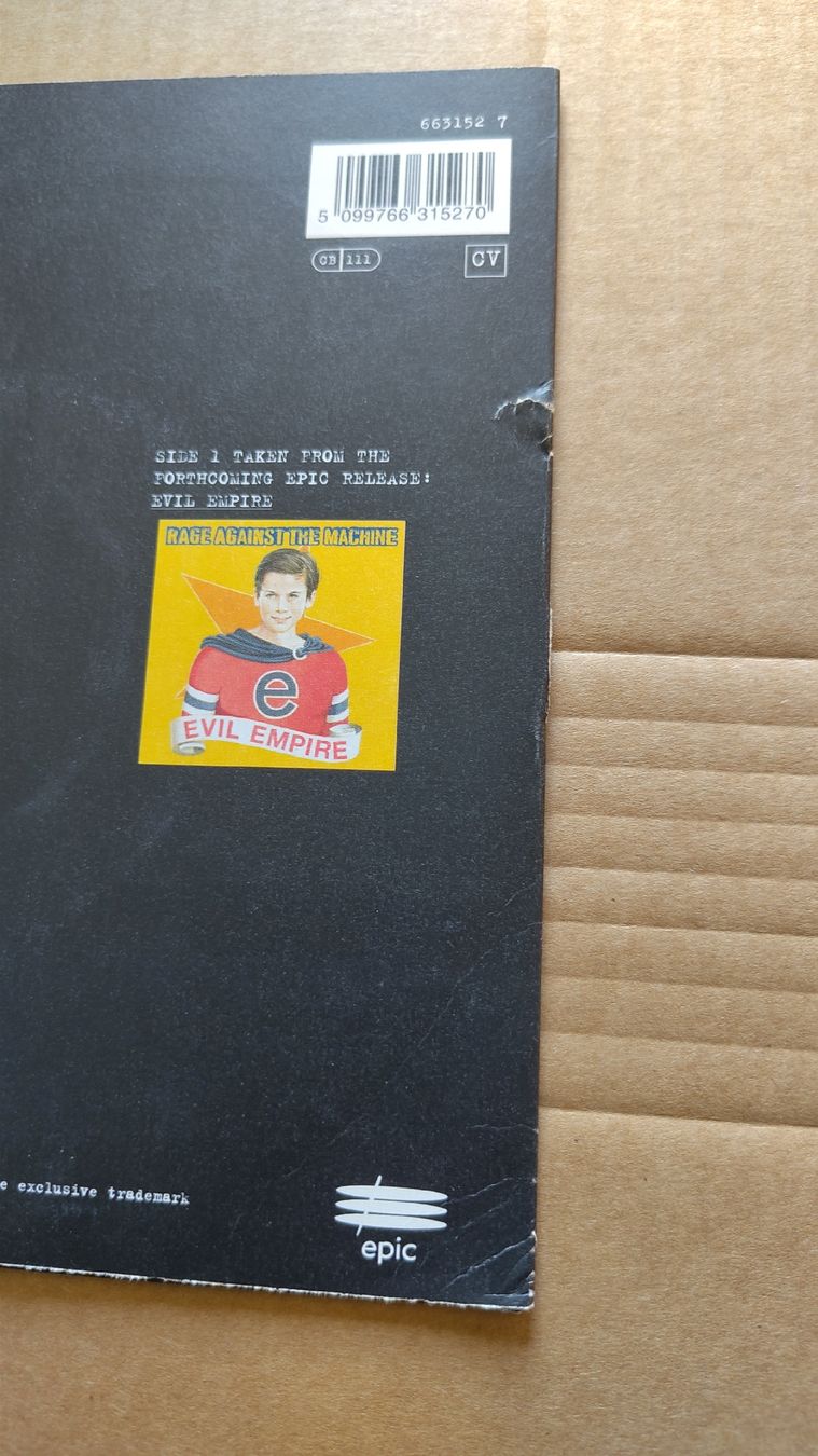 Dischi in vinile: Rage Against The Machine - Bulls On Parade 7" Single – Usato da Büsserach venduto da Bey23 4