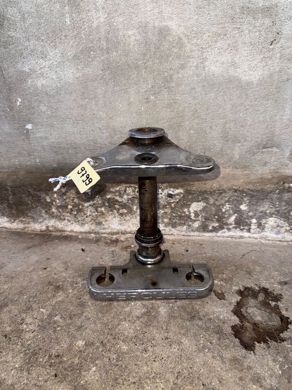 Sachs Parti ricambio per ciclomotori: Sachs Hercules Mofa Gabel Teile – Usato da Fahrni b. Thun venduto da berger_tuning34