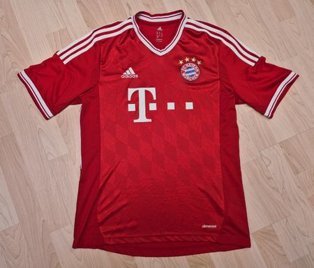 Adidas 13/14 FC Bayern München Trikot Grösse M