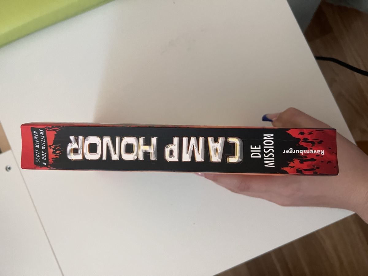 Libri: Buch Camp Honor Die Mission  – Usato da Pfäffikon ZH venduto da Batgirl78 2