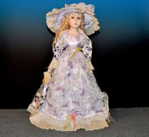 Wunderschöne große Sammlerpuppe im romantischen Vintage-Stil