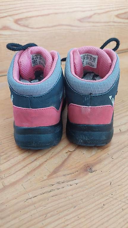 Adidas Scarpe per ragazzi: Adidas Wanderschuhe / Outdoorschuhe – Usato da Schaffhausen venduto da nps 1