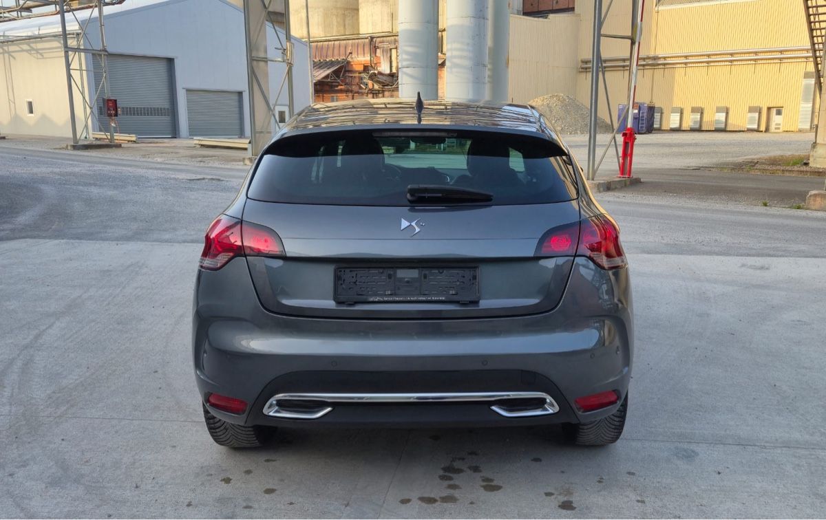 Citroën Automobili: CITROEN C4 DS4 1.6 HDI – Usato da Bülach venduto da _milziv 9