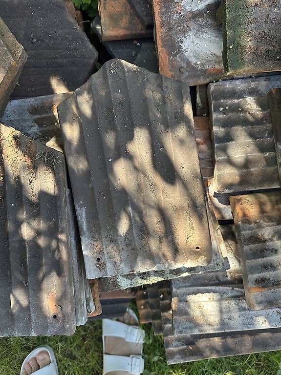 Steine & Dachziegeln: Ziegel Biberschwanz – Gebraucht aus Ebnat-Kappel von sar_lm8l 1