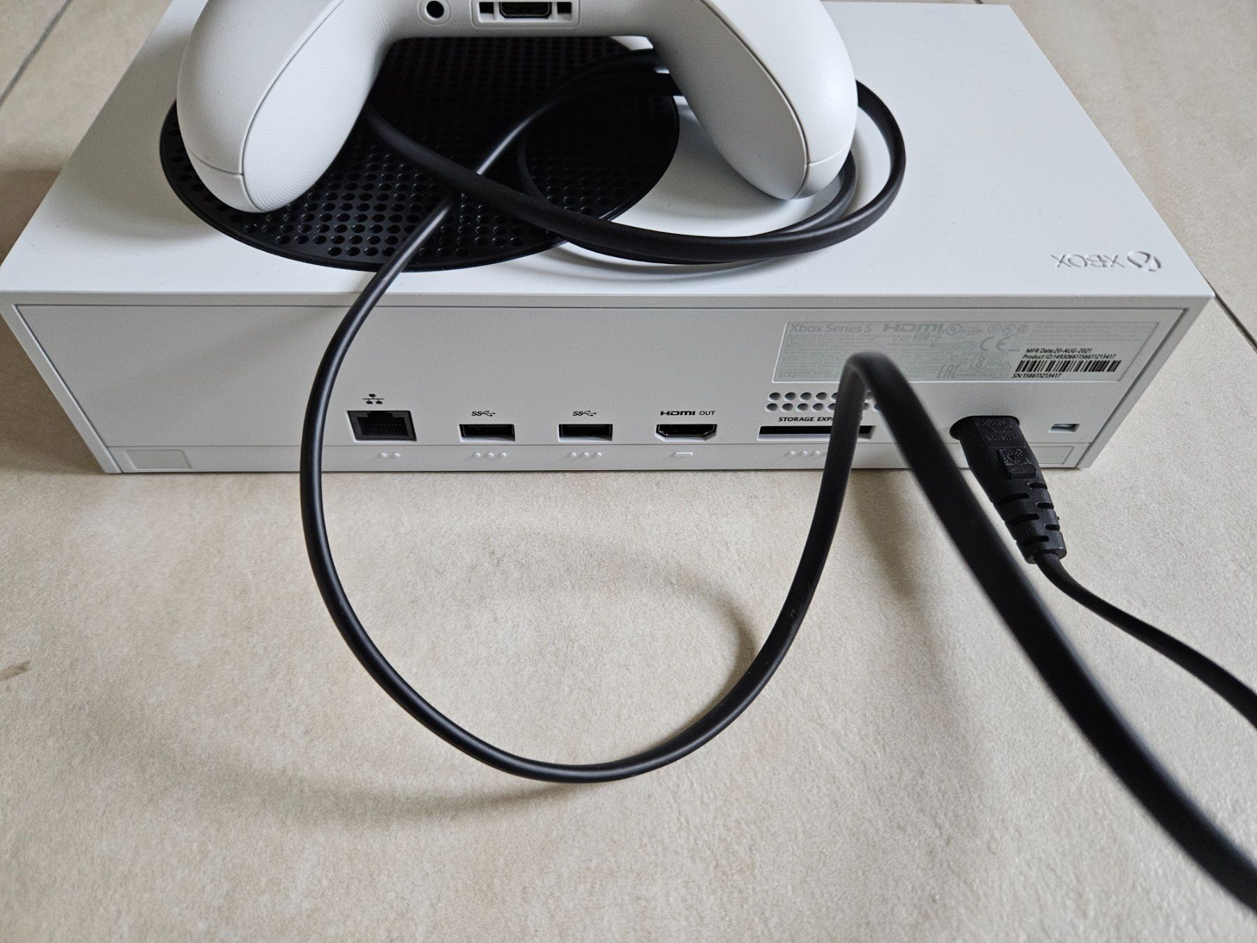 Microsoft Consoles: XBOX S – D'occasion à Greifensee par campigotto01 1