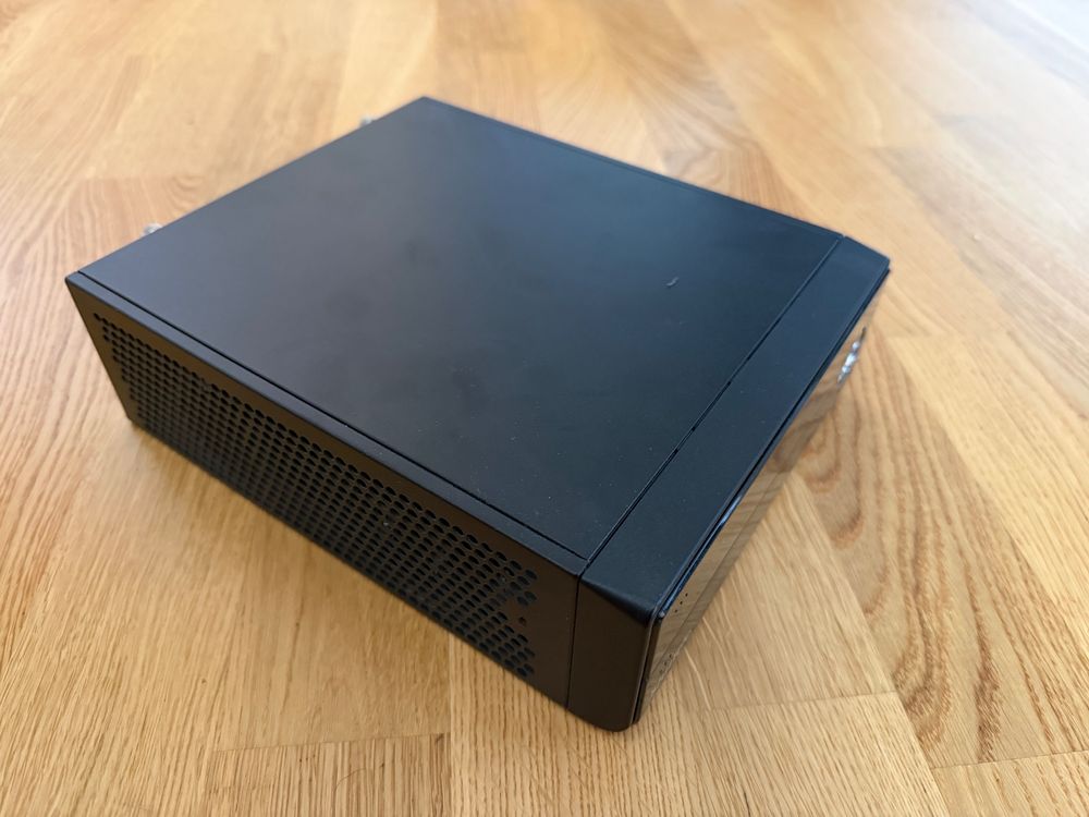 Shuttle XH170V Windows 11 (Gebraucht) in Schaffhausen für CHF 5 – nur ...