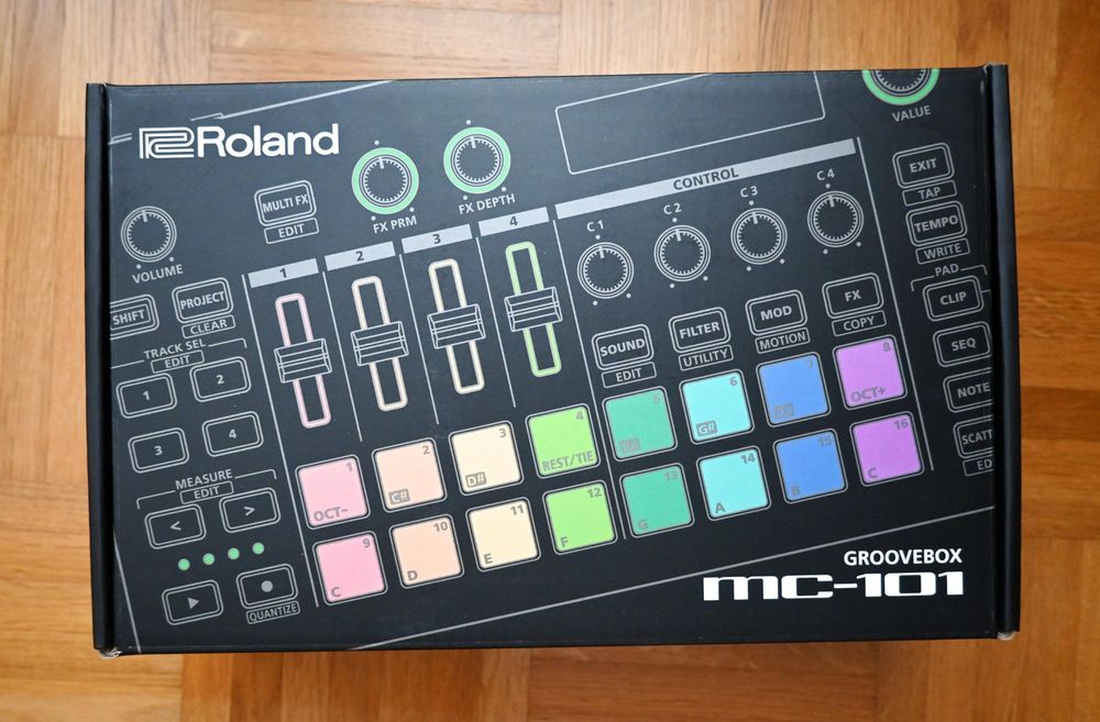 Roland MC-101 GrooveBox (D'occasion) à Epalinges pour CHF 360 – avec ...