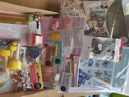 20 Teile Box Basteln diverse Artikel Neu