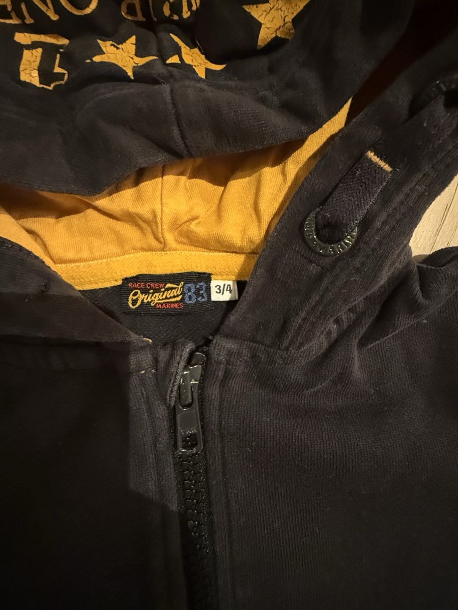 Maglioni & Felpe: Zip-Hoodie Grösse 3/4 – Usato da Rümlang venduto da zflyfa0001 1