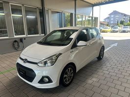 Hyundai i 10 1.0 Amplia   MFK   07.2026