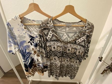 2x C&A Canda T-Shirt / Oberteil Gr. 42