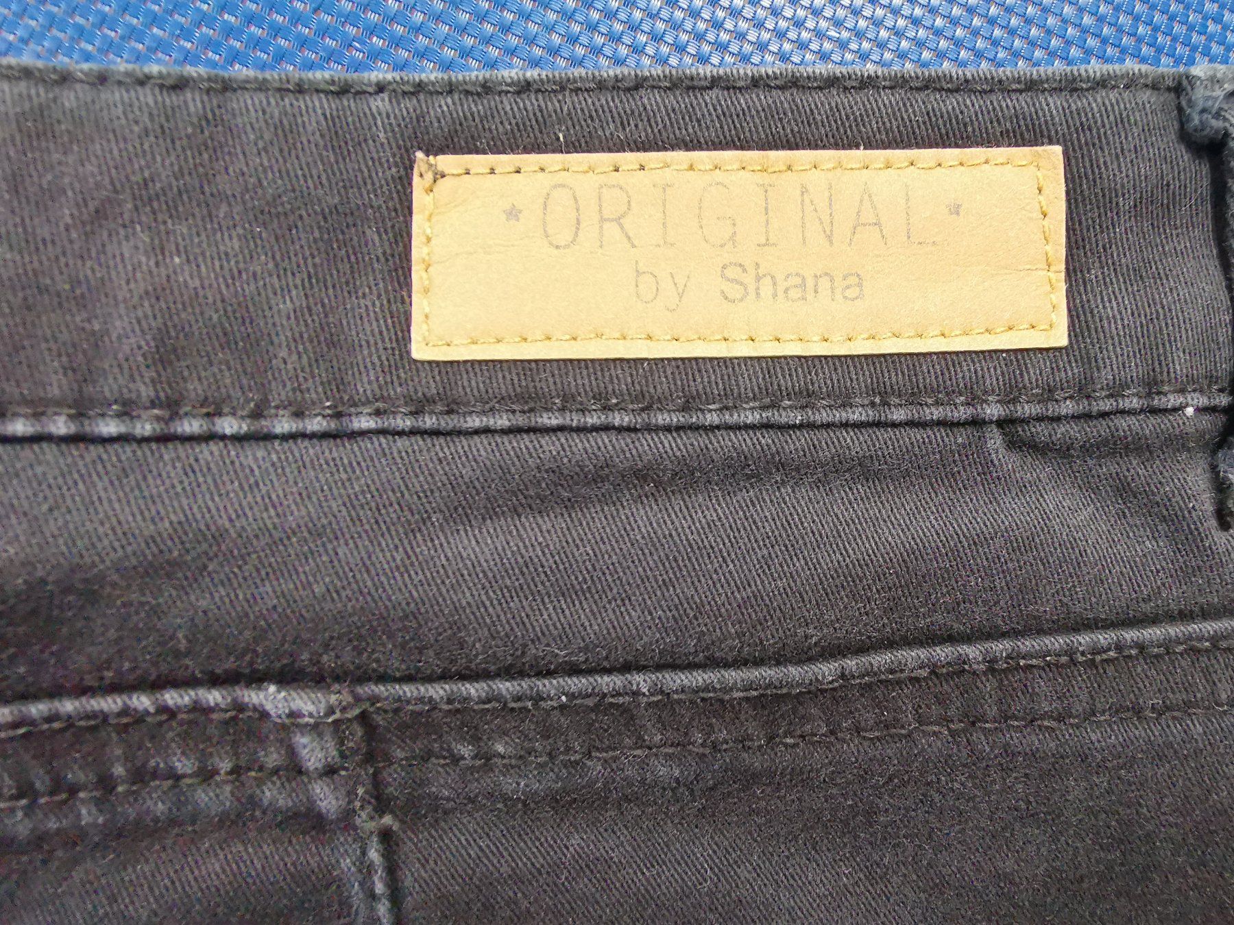 Jeans: Jeansshorts Grösse 38 schwarz – Gebraucht aus Münsingen von Nik_und_Kat 3