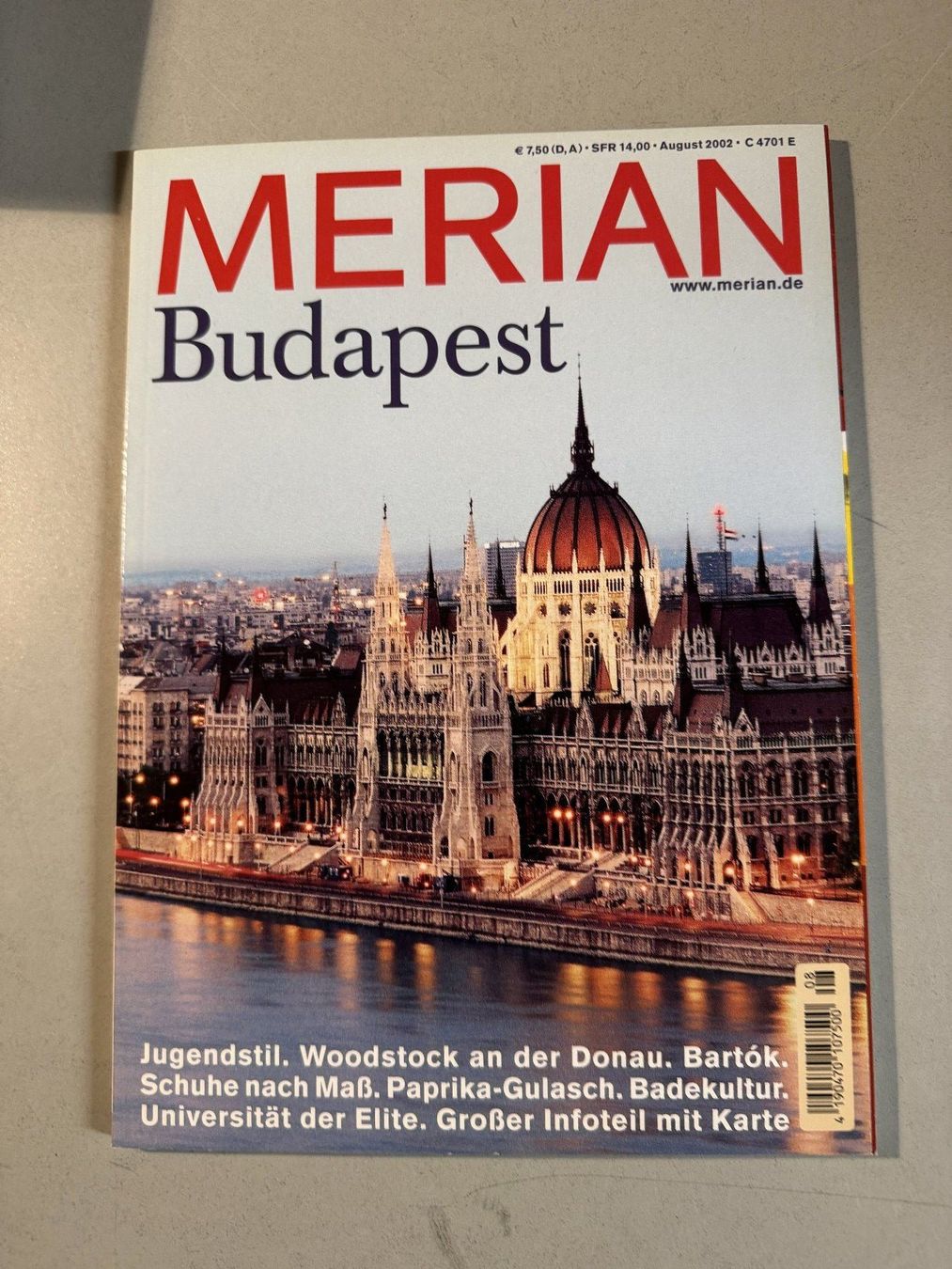 Riviste & Magazine: Merian Budapest August 2002 – Usato da Erstfeld venduto da Uhu1980