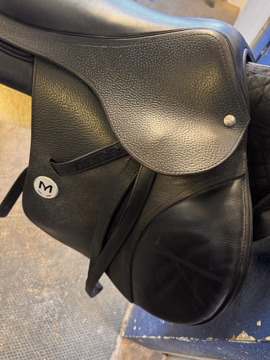 Selle & Accessori: Meyer Sattel 18.5 – Usato da Regensdorf venduto da mery26 5