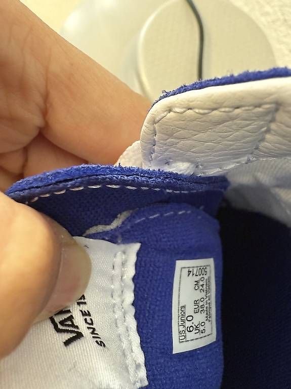 Scarpe da uomo: Neue Vans gr 38, UK 6 – Usato da Flawil venduto da PWMU 2