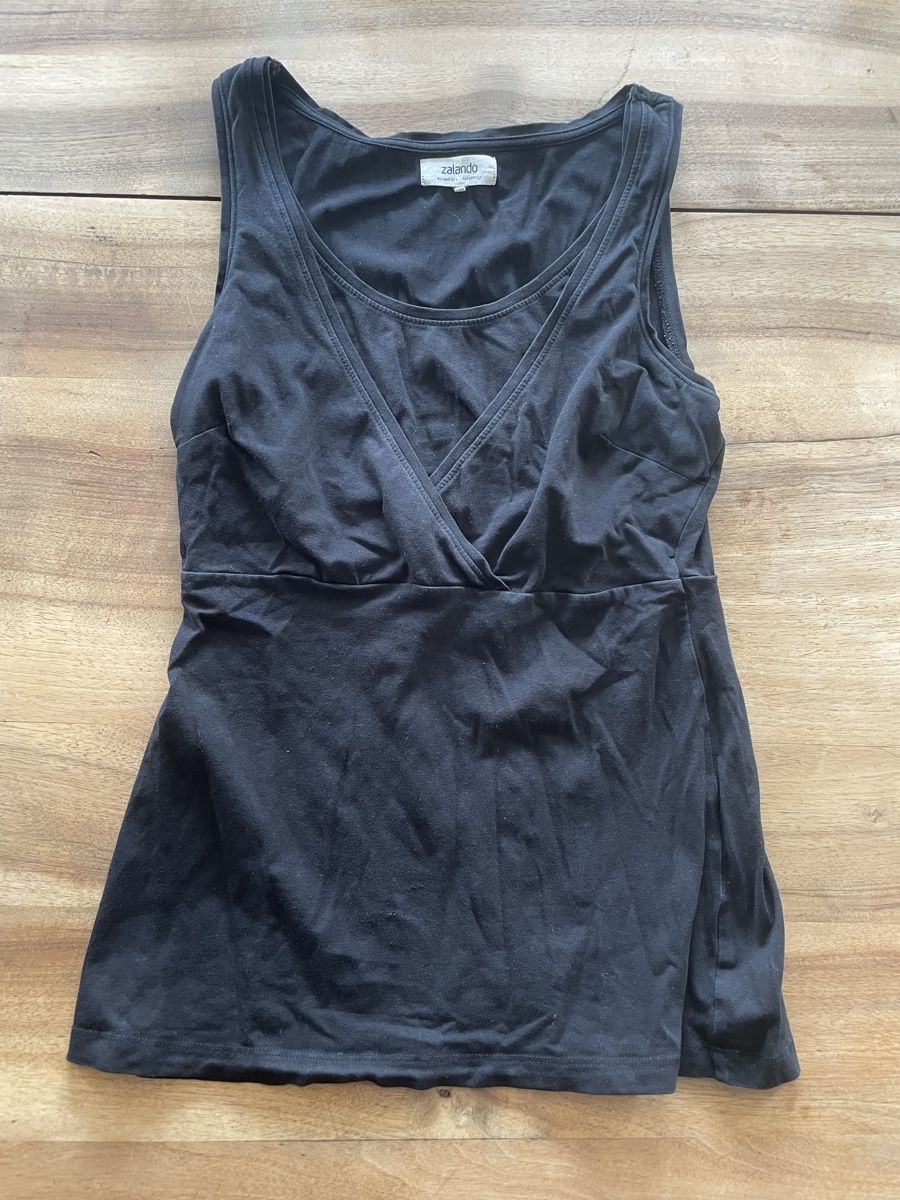 Lotti di vestiti: 4 Still Shirts Grösse S – Usato da Basel venduto da Sianna15 2
