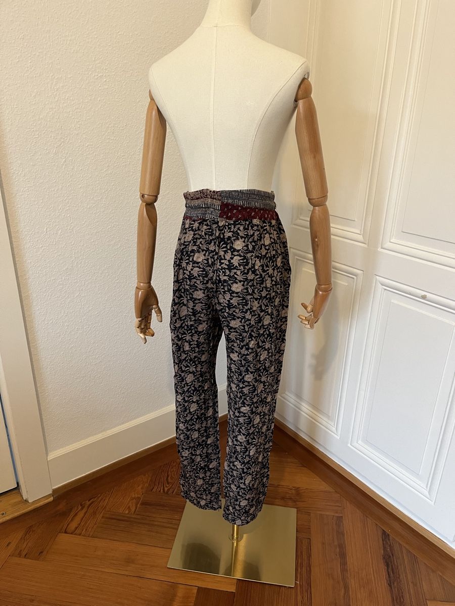 Oysho Pantaloni: Summer Print Oysho pants – Usato da Mies venduto da Nib2011 5