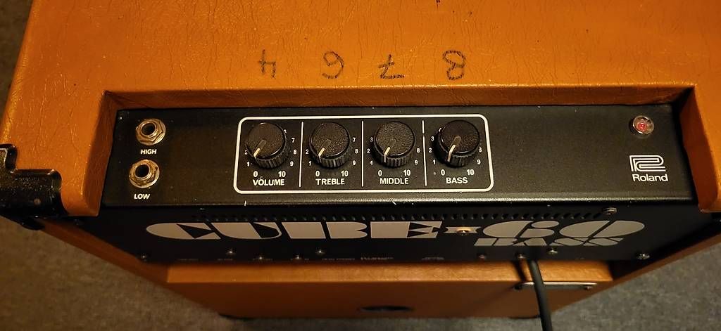 Musikinstrumente: Roland Cube 60 Bass – Gebraucht aus Neuchâtel von zikch 1