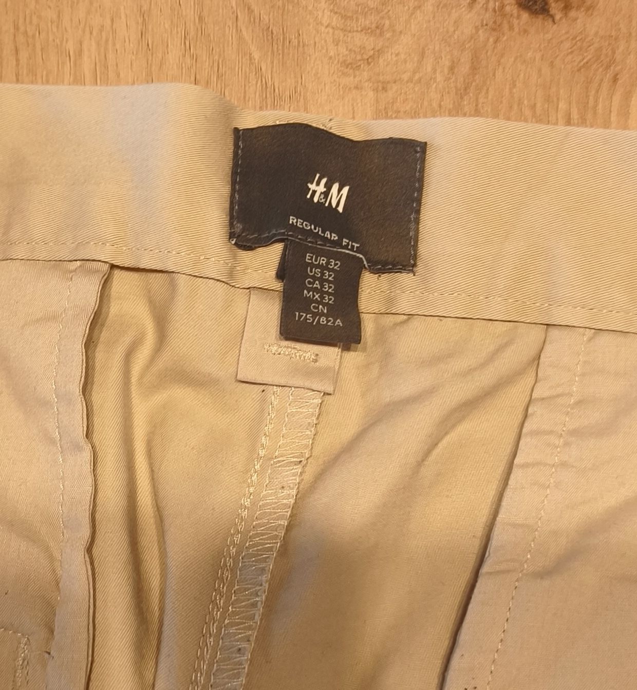 H&M Pantalons: Kurze Hose beige – D'occasion à Madiswil par Trayann 2