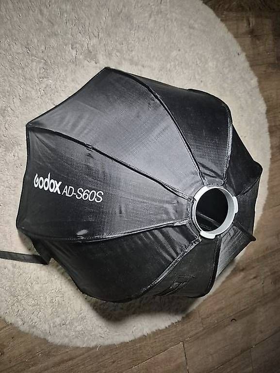 Flash: Octa Softbox Godox + Diffusor + Grid – Usato da Luzern venduto da Various-Outlet 3