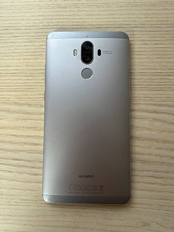 Telefoni cellulari / Smartphones: Huawei Mate 9 (Space Grey, Dual-SIM)  – Usato da Wölflinswil venduto da Jqnq