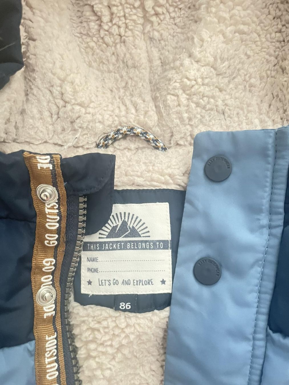 Jacken & Mäntel: Winterjacke Kind  – Gebraucht aus Buchs SG von VitaliiKu 1