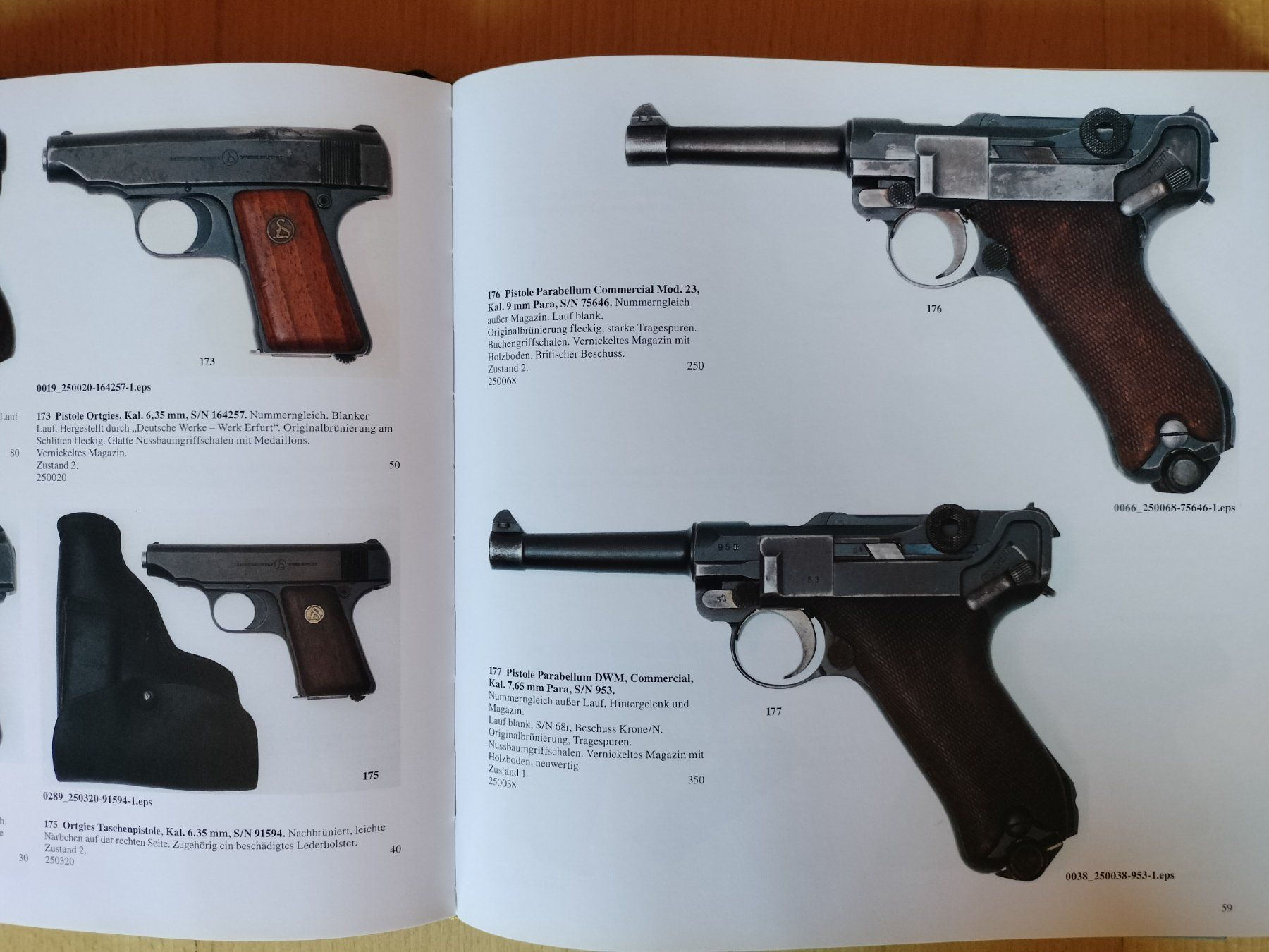 Libri: Schusswaffen Auktions Buch von 2012 – Usato da Schwanden Sigrisw venduto da cadieux71 4