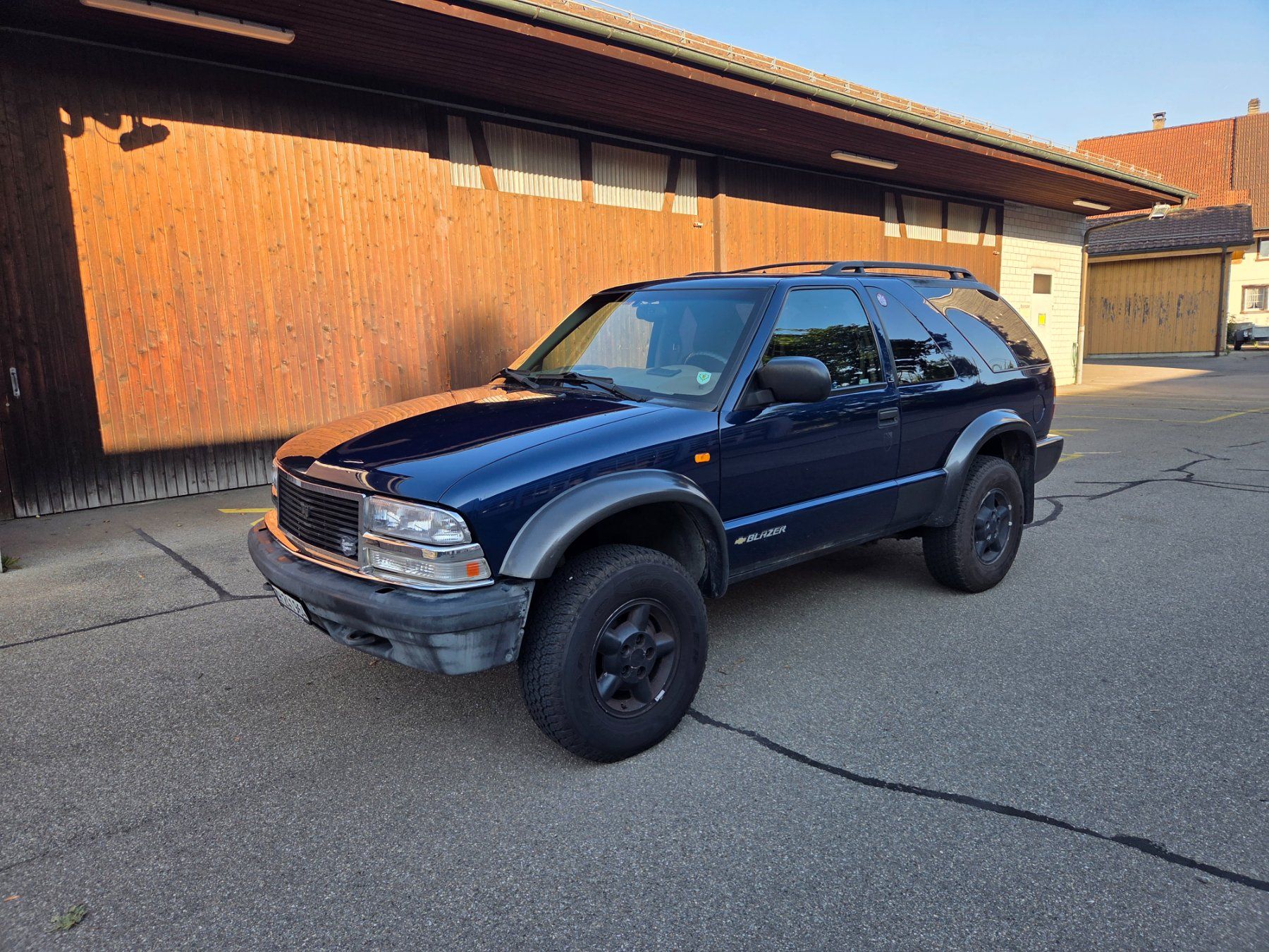 Chevrolet Autos: Chevrolet Blazer HighWider blau – D'occasion à Nürensdorf par Knox_99
