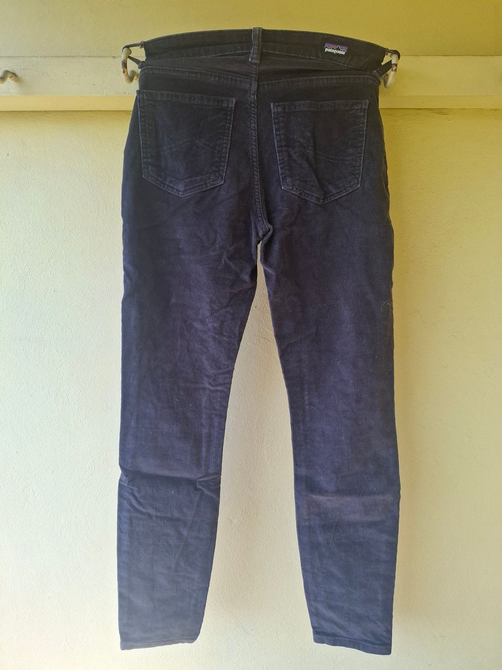 Patagonia Pantaloni: Patagonia Cordhose (26) – Usato da Basel venduto da gillussiuss 1