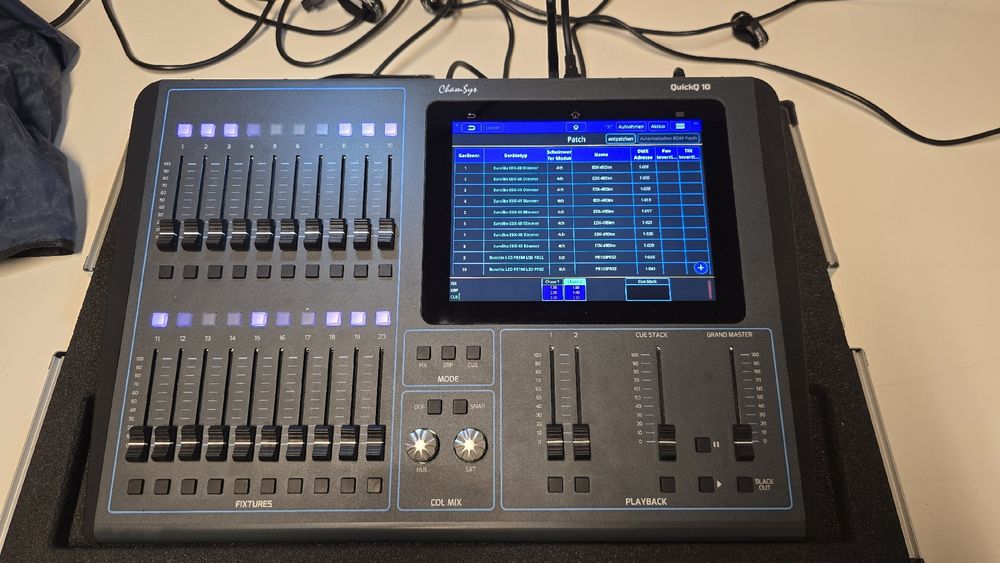 ChamSys QuickQ 10 Lichtpult DMX Moving Head Flightcase (Gebraucht) in ...