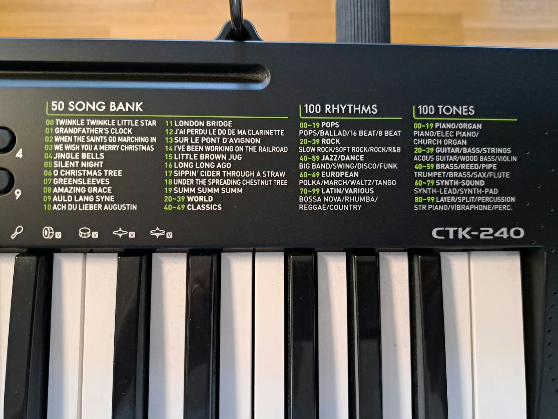Casio Instruments de musique: Keyboard – D'occasion à Neftenbach par faebe83 2