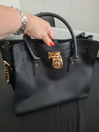Michael Kors Tasche schwarz