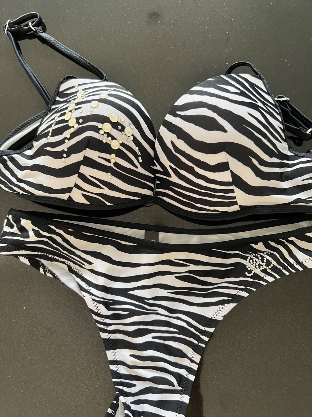 Badekleider & Bikinis: Bikini Push Up Größe S – Neu und originalverpackt aus Zumikon von DamenFashionShop 1