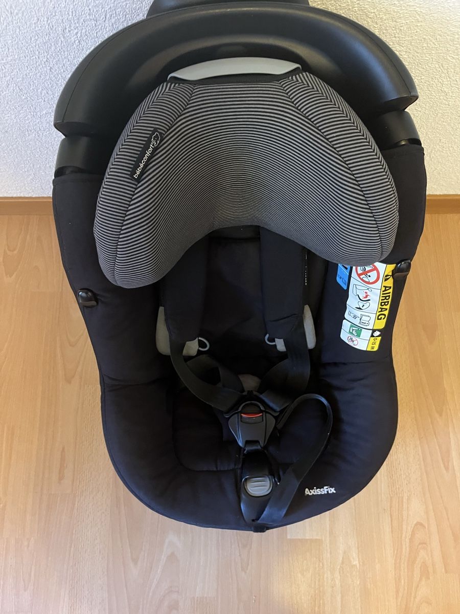 Seggiolini per auto: Siège auto Bébé Confort AxisFix – Nuovo (secondo la descrizione) da Chézard-St-Martin venduto da iva_xw8z 1