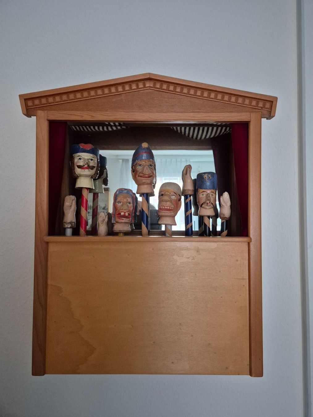 Tutte le decorazioni: Käsperli-Deco-Theater – Usato da Basel venduto da Tatura