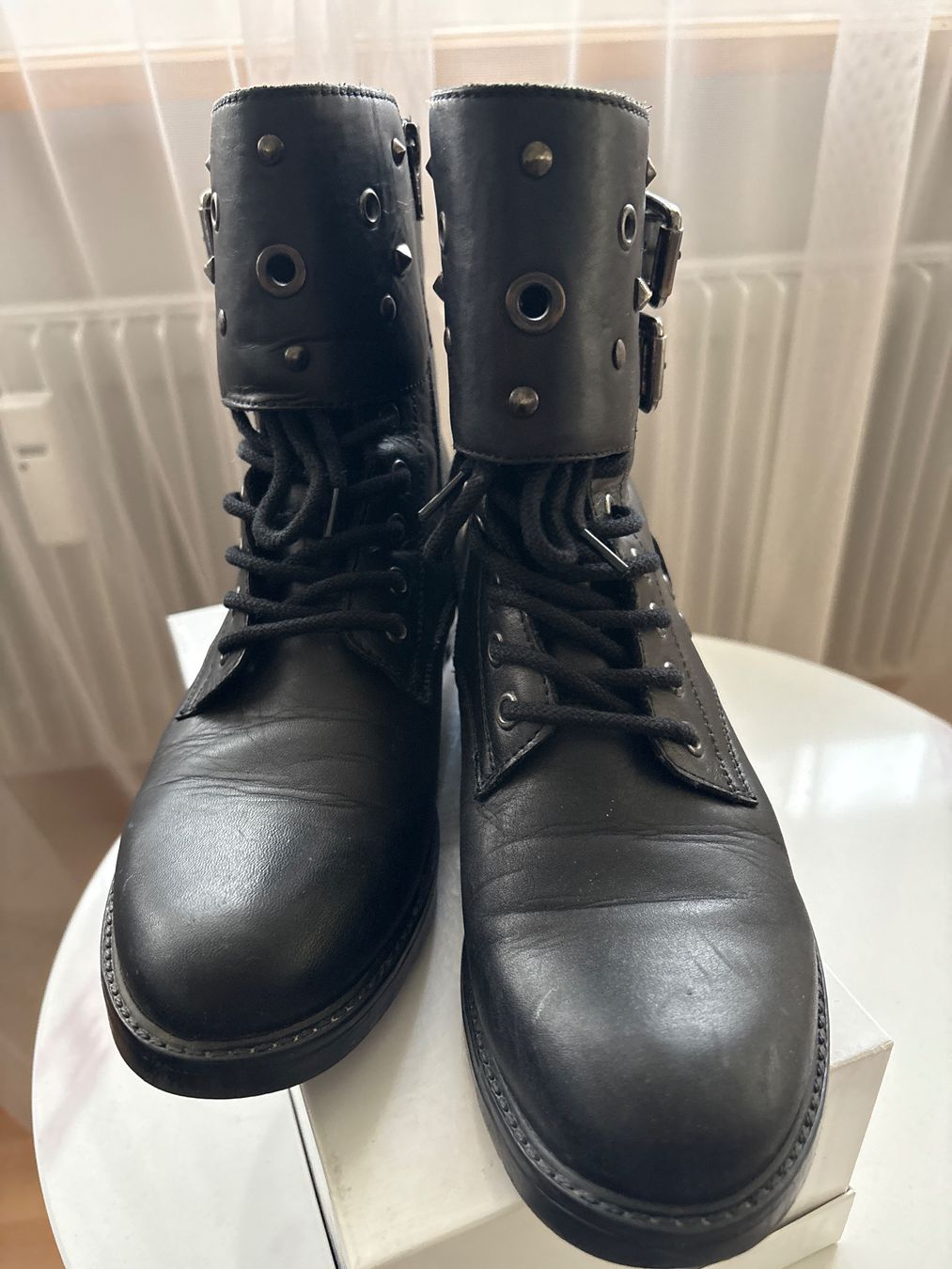 Scarpe da donna: Leder Stiefeletten gr39(38) – Usato da Niederbipp venduto da blu_jw7r 3