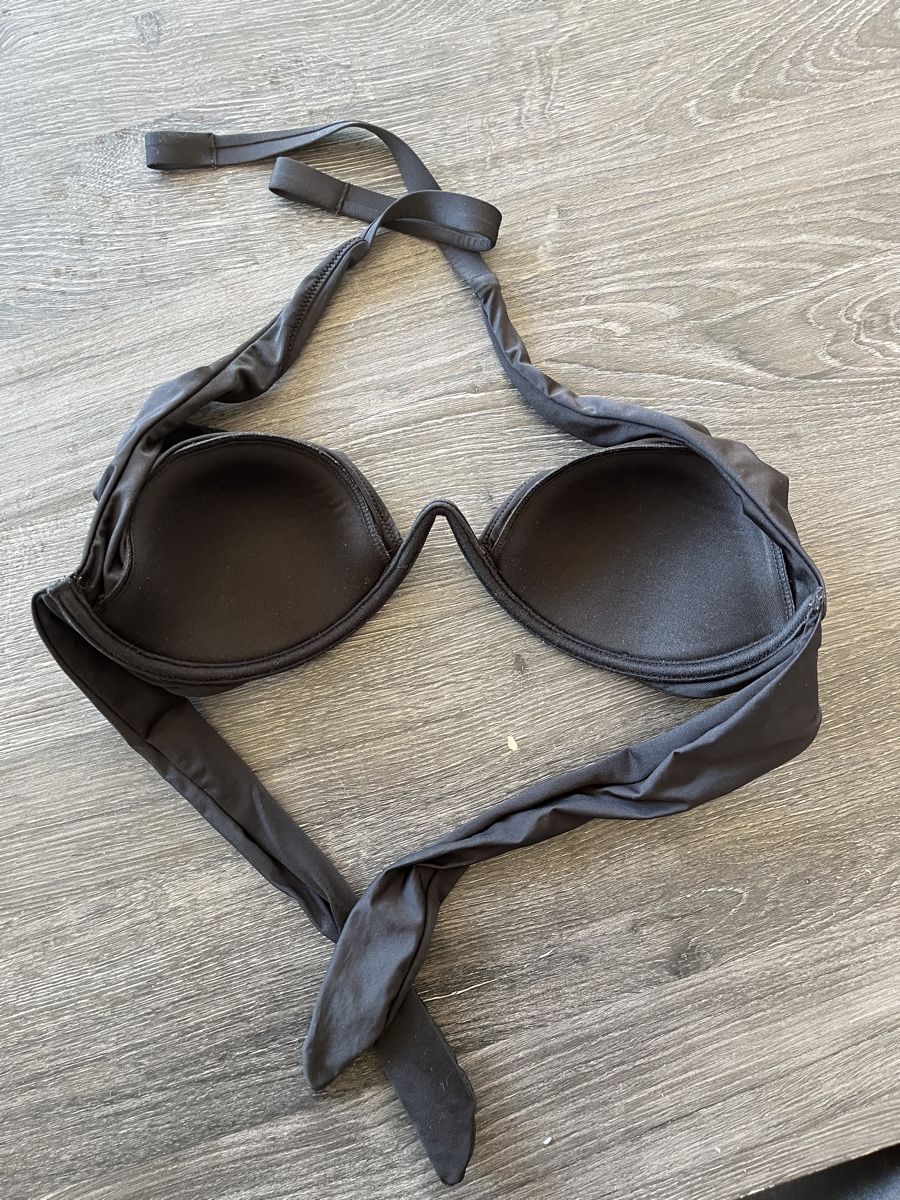 Tezenis Badekleider & Bikinis: Bikini Top  – Gebraucht aus Allschwil von MaloseS08 1