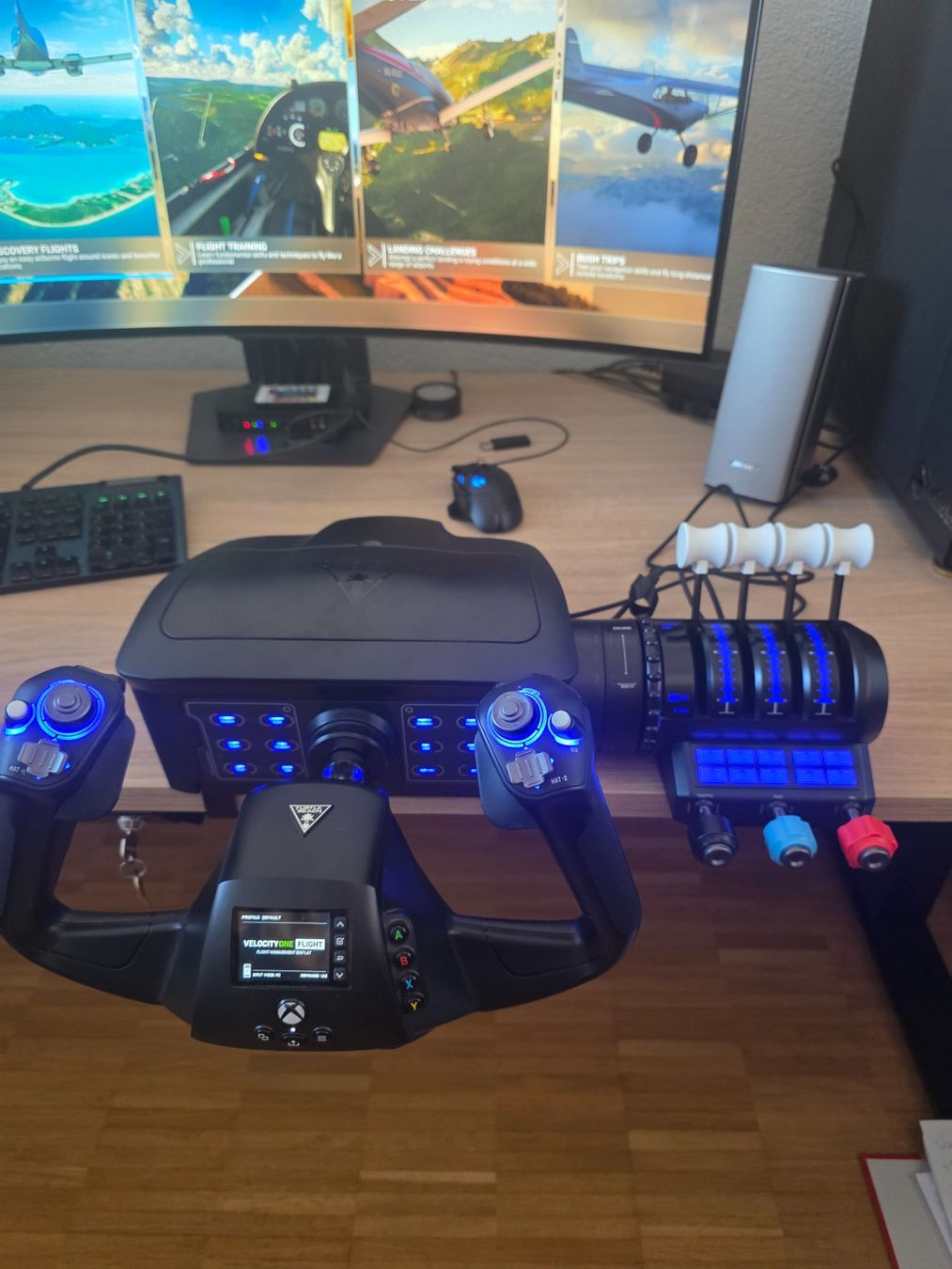 Controller: Flight Controller Turtle Beach Velocity One + Headset – Usato da Affoltern am Albis venduto da arado