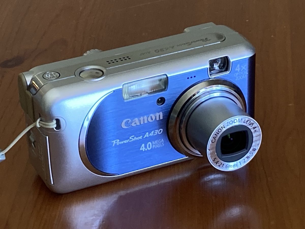 Canon Kamera: Canon PowerShot A430 4.0 Megapixels 4x Zoom CCD Sensor  – Gebraucht aus Flims Dorf von daFlem